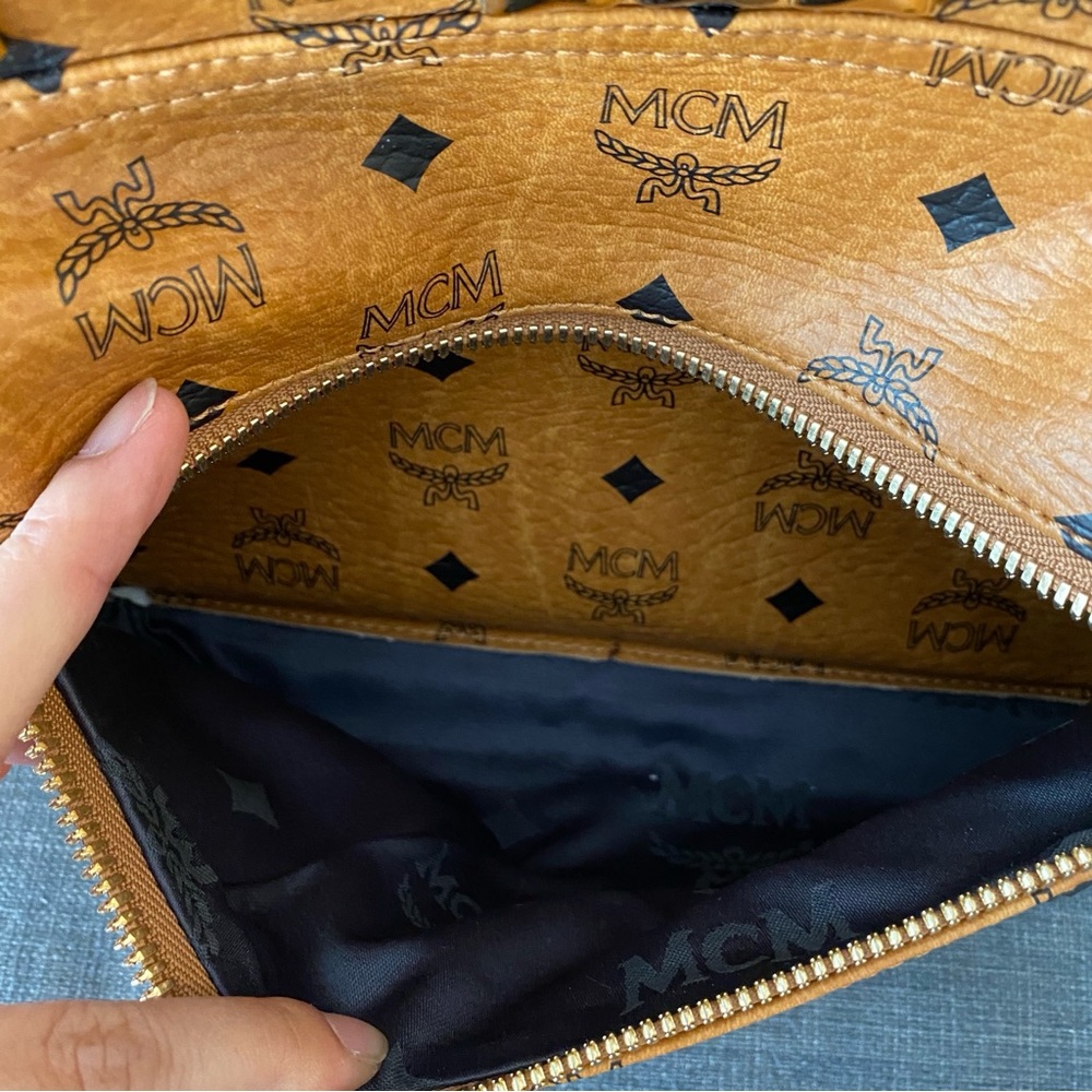 MCM large studded backpack classic style - Picture 7 of 11